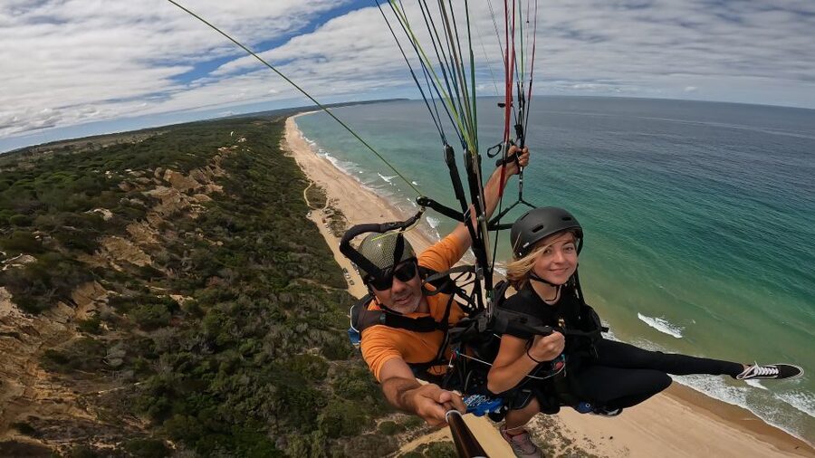 From Lisbon: Paragliding Pack (Flight+Video+Transportation) - What the GoPro video adds to the experience