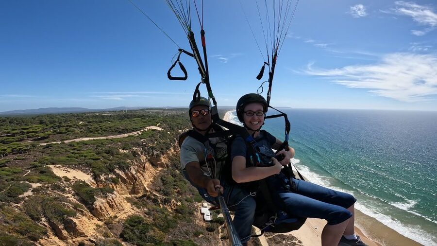 From Lisbon: Paragliding Pack (Flight+Video+Transportation) - Getting to the flying site: shared ride, real convenience