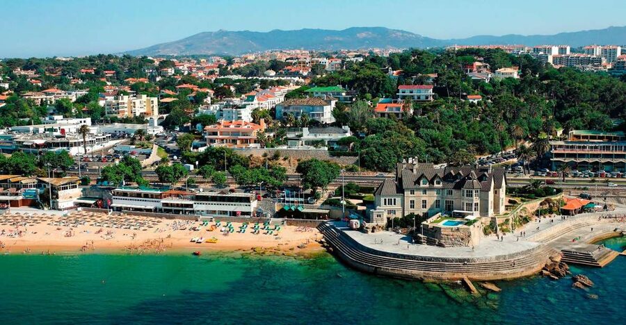 From Lisbon: Sintra and Cascais Natural Park Private Tour - Cabo da Roca: where the Atlantic feels personal