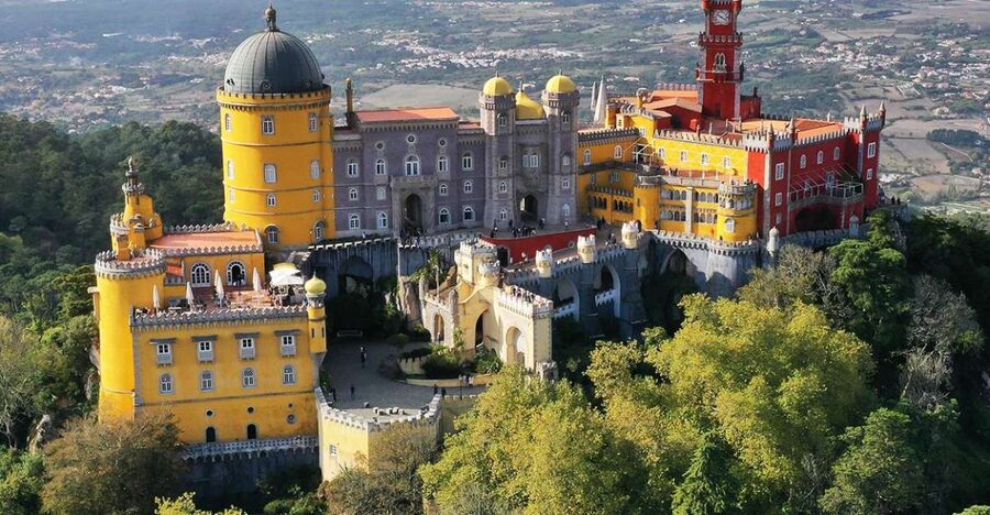 From Lisbon: Sintra, Pena, Regaleira, Roca and Cascais Tour - Cascais bay stop: a calmer finish with real coastal energy