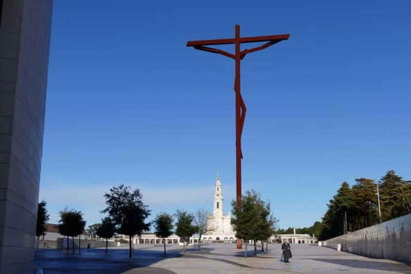 From Lisbon: Small Group Half-Day Fátima Tour - Most Holy Trinity Basilica built in 2007: modern sacred design in the mix