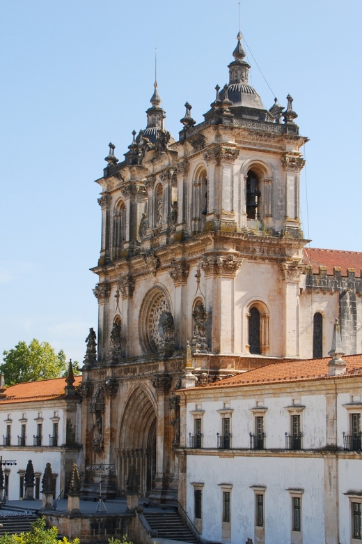 From Lisbon: Tour Fátima, Batalha, Alcobaça, Nazaré, Óbidos - A fast-hit day from Lisbon: what 8 hours really feels like