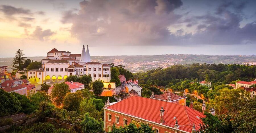 From Lisbon: Tour Sintra, Pena Palace, Regaleira and Cascais - How the route fits into an 8-hour Portugal day