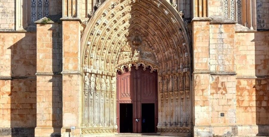 From Lisbon: Tour to Fátima, Batalha, Nazaré and Óbidos - What’s Included in the Price, and Where You’ll Spend Extra