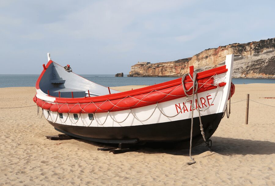From Lisbon: Tour to Óbidos and Nazaré - Medieval Village, Sour Cherry and Iconic Beaches - Should you book from Lisbon?