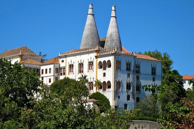 Guided Tour to Sintra, Pena, Regaleira, Cabo da Roca and Cascais - Pickup in Lisbon: How the Day Starts Smoothly (and Ends in Two Places)