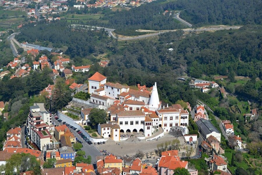 Half Day Shared Tour to Sintra with Licensed Guide - Key things to know before you go
