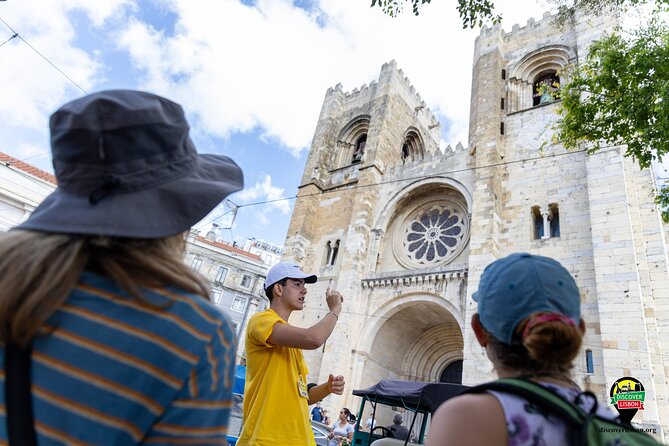 Historic Walking Tour Through Lisbon’s Oldest Neighborhood - Ending at Lisbon Cathedral: a high-impact finish point