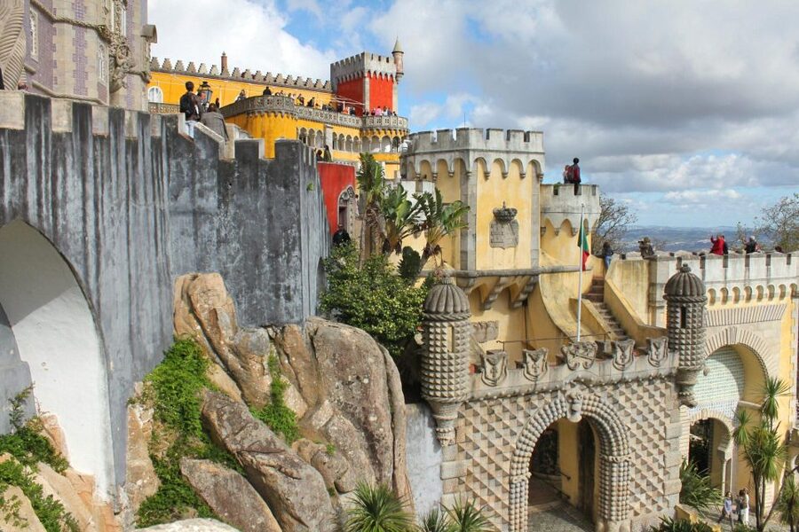 Lisboa: Sintra, Pena Palace, Cascais and Cabo da Roca - Pena Palace: what your guided 2 hours are really for