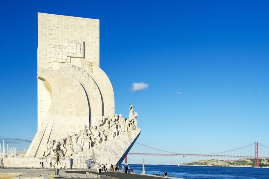 Lisbon: 1-or 2-Day Hop-On Hop-Off Bus Tour - Who This Hop-On Hop-Off Fits Best