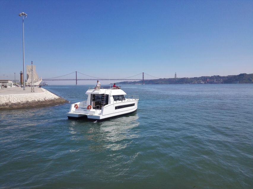Lisbon: 1 or 2-Hour Cruise along the Tagus River - What you will see from the water: monuments, bridges, and that Christ the King view