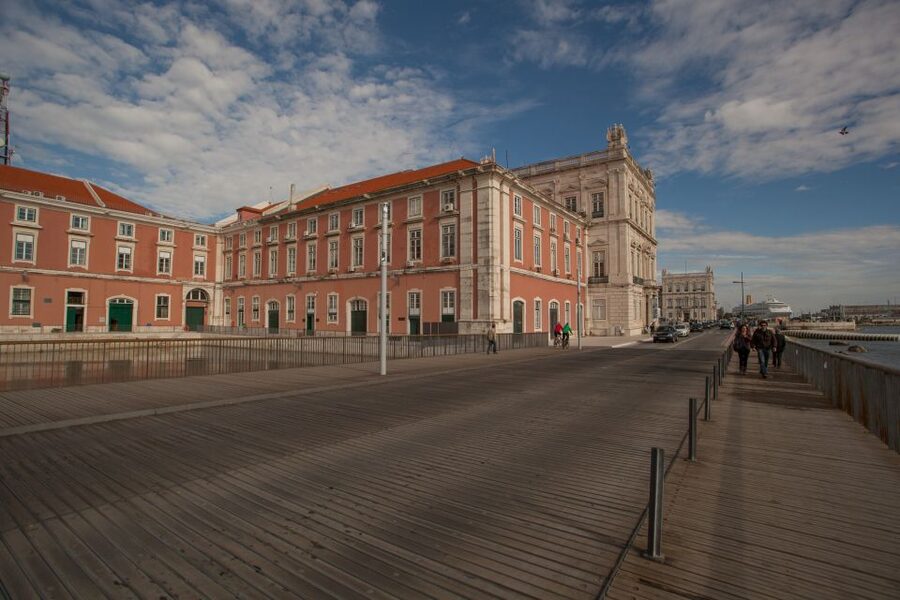 Lisbon: 2-Hour Belém and the Golden Era Tour by Eco-Tuk - Meeting at Hard Rock Cafe Lisboa and How the Eco Tuk Feels