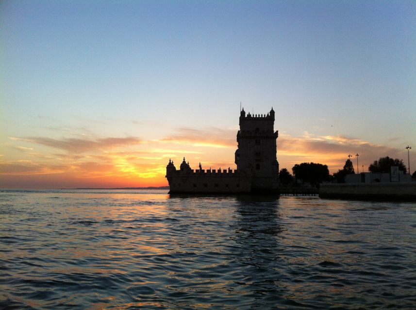 Lisbon: 2-Hour Sunset Sailing Tour on Luxury Sailing Yacht - Who should book this Lisbon ByBoat sunset sailing tour