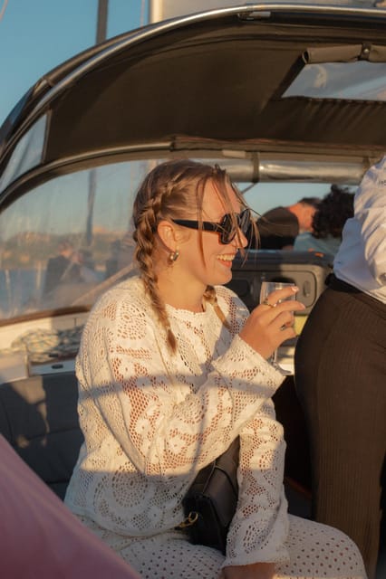 Lisbon 2 Hours Sailing Day Tour and Cruise With Drinks - Who should book this sail, and who should choose something else