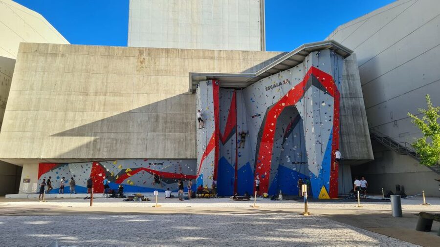Lisbon: 25 de Abril Bridge Guided Climbing Experience - What’s included, what’s not, and how to plan your budget
