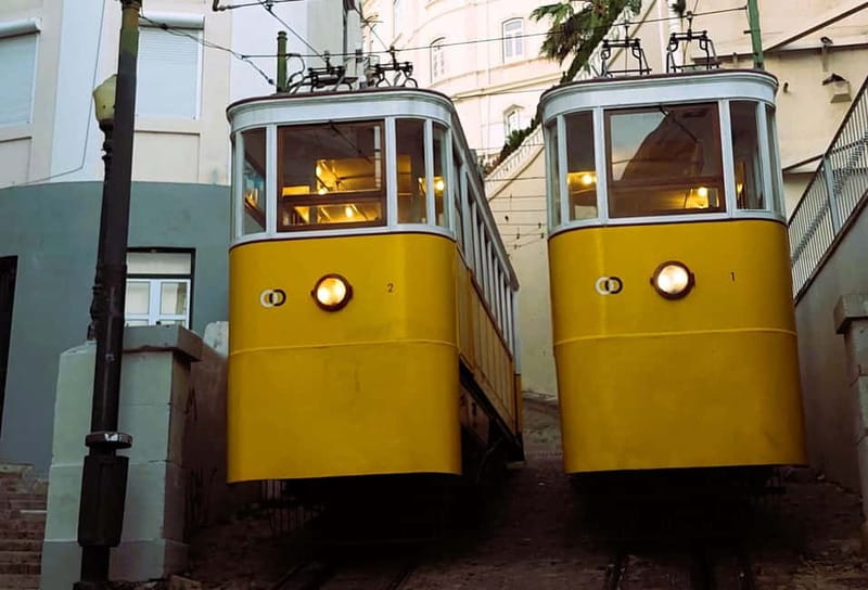 Lisbon: 3 Elevators in the Morning or at Sunset - Gloria Elevator, Bairro Alto Crossings, and Miradouro de San Pedro de Alcântara