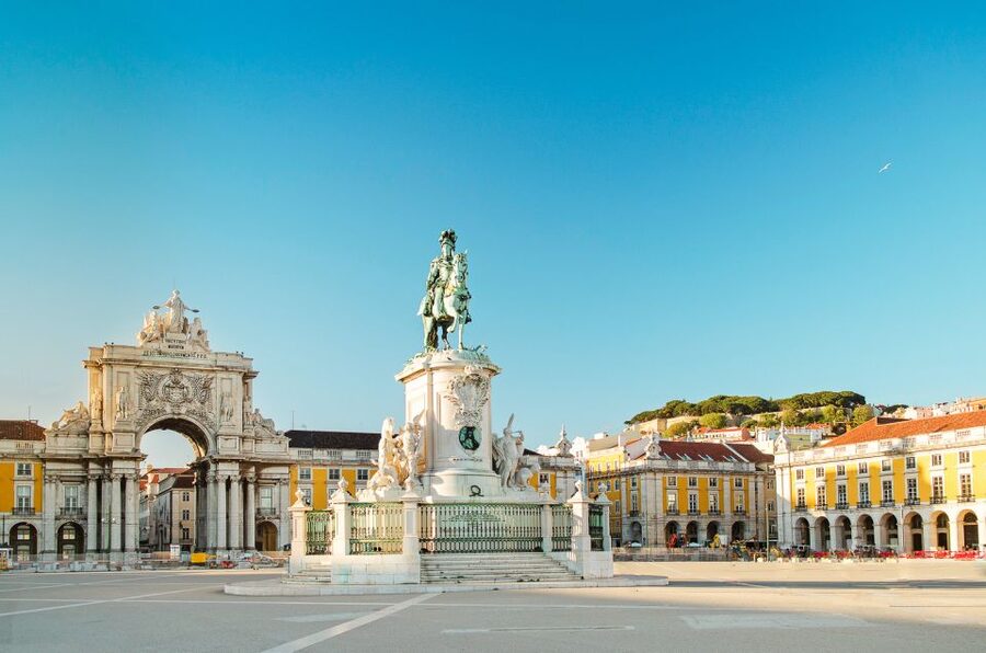 Lisbon: 3-Hour Historical Tour - The World’s Oldest Bookstore Stop: Culture You Can Touch