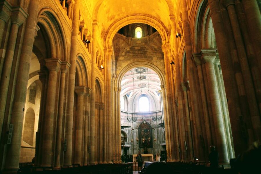 Lisbon: 3-Hour Sightseeing Tour by Tuk-Tuk - Starting at R. do Comércio 54, then getting oriented fast