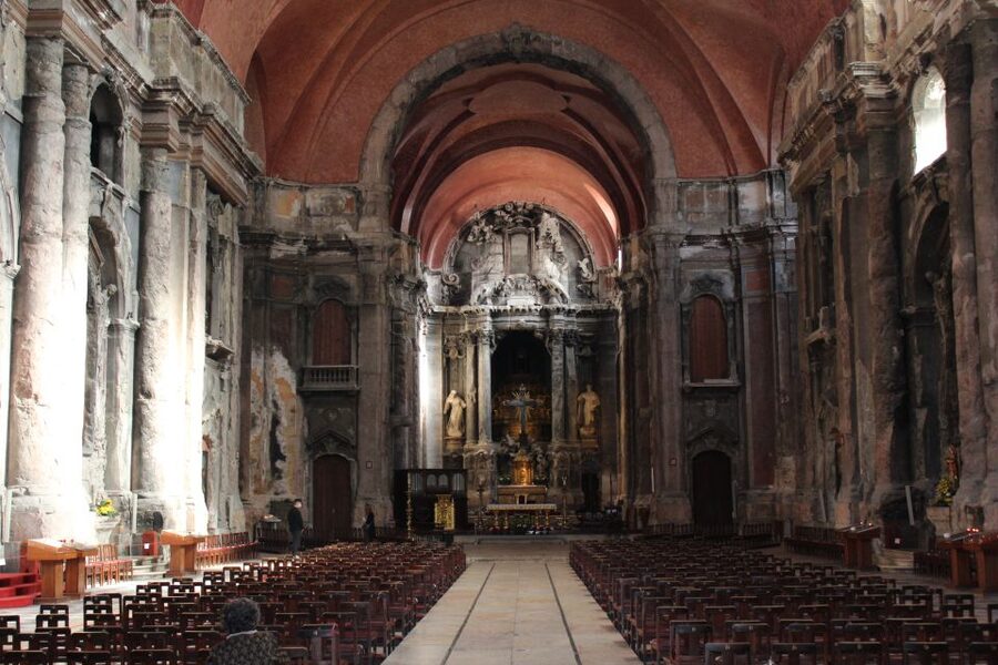 Lisbon: African History and Heritage Walking Tour - Rossio and S. Domingos: Catholic integration and the 19th-century symbolism of colonial Europe