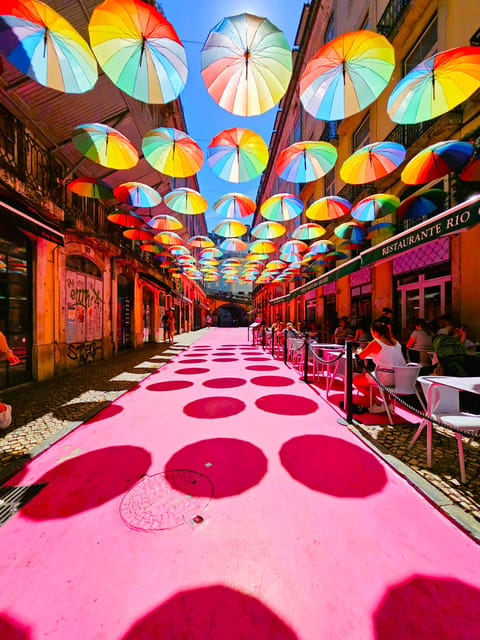 Lisbon: Alfama tour by tuktuk private, up to 90 min - Tuk-tuk style touring: why this format works in Lisbon