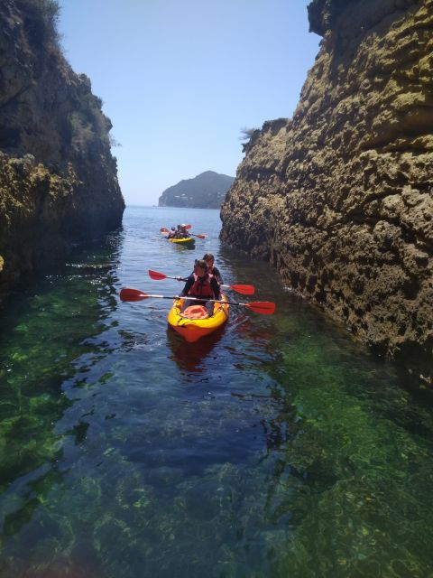 Lisbon: Arrábida Kayak and Coasteering Adventure Tour - Portinho da Arrábida kayaking: the 4-hour water stage