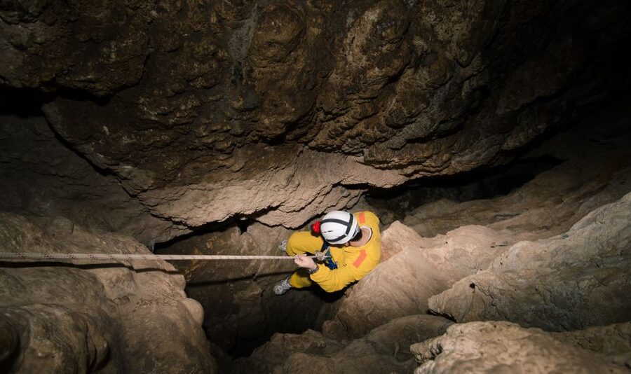 Lisbon: Arrábida Natural Park Cave Tour with Guide - Why Arrábida Caves Feel Like a Real Adventure, Not a Shortcut to Photos