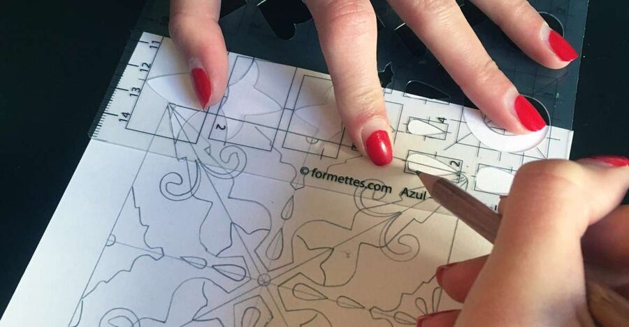 Lisbon: Azulejos' Design Create Your Own Tile Workshop - Finding the meeting point, and what to expect on arrival