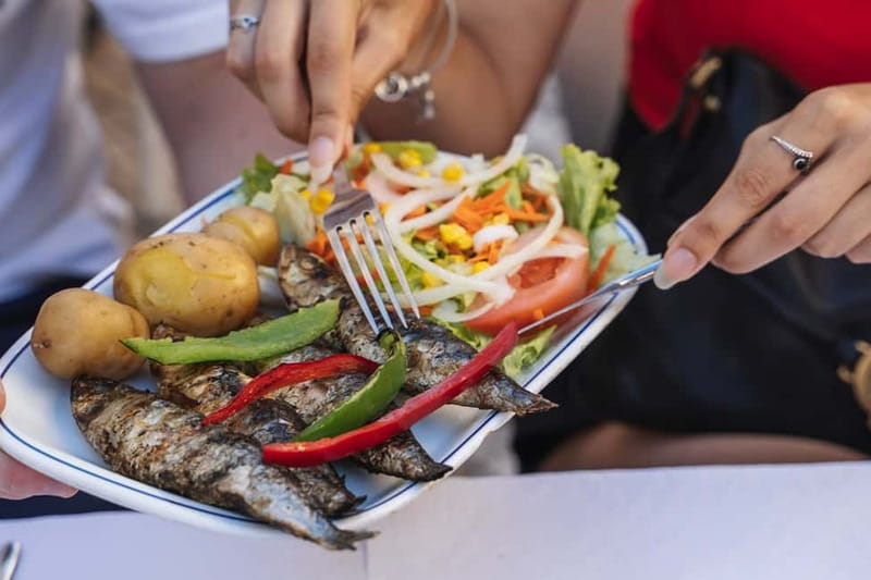 Lisbon: Baixa Food Walking Tour with Drinks - Price and value at $78 per person