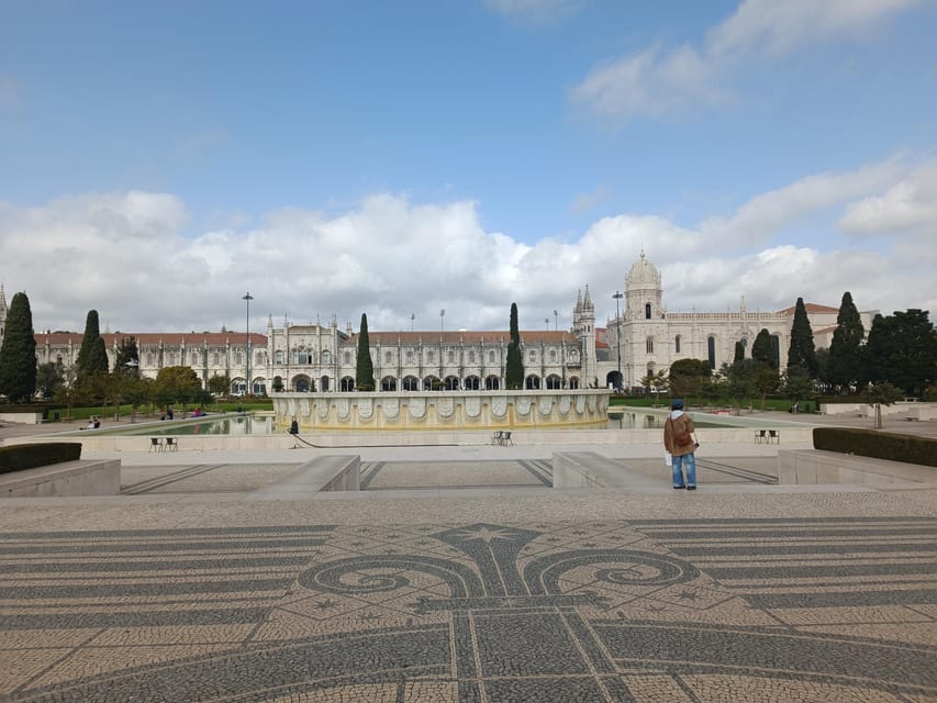 Lisbon: Belem, Jeronimos Monastery, and Coach Museum Tour - Timing, walking, and comfort tips that actually matter