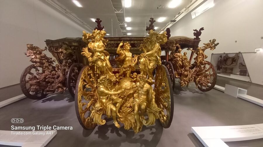 Lisbon: Belem, Jeronimos Monastery, and Coach Museum Tour - Meeting at Mosteiro Jerónimos, and why the separate entrance saves your morning