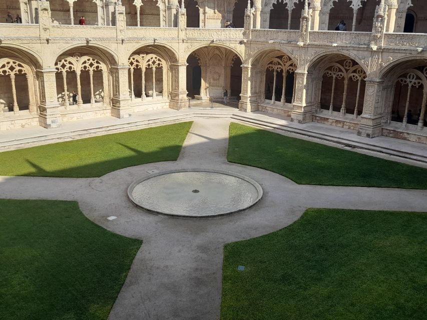 Lisbon: Belem Private Tuk-Tuk Tour for 2 hours - Jerónimos Monastery: Manueline Late-Gothic With Real Portuguese Meaning