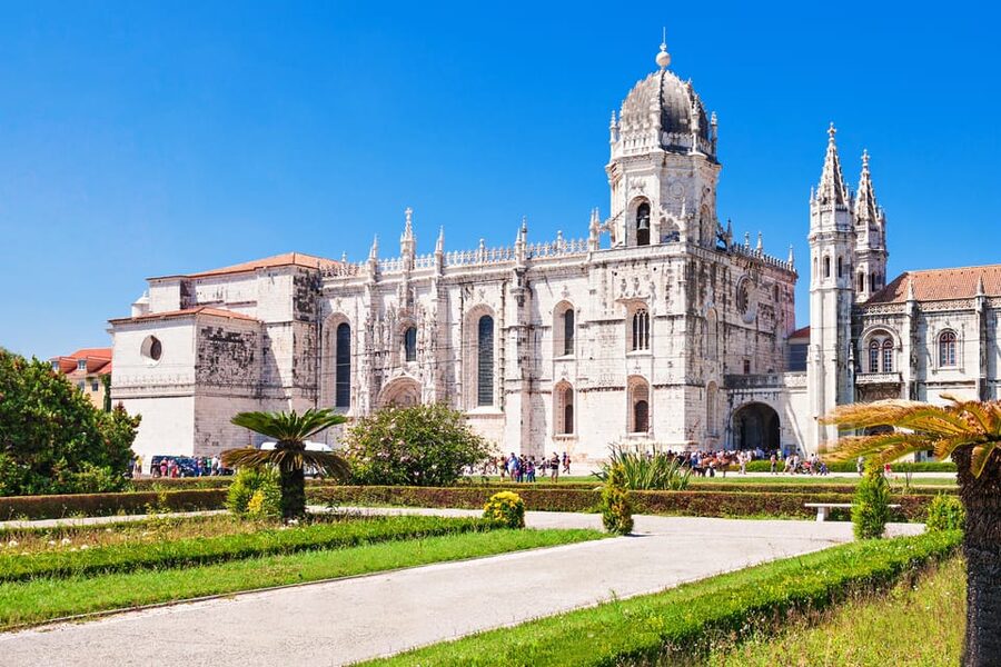 Lisbon: Belem Tour with Pastéis at Jerónimos Monastery - Belém Tower: exterior history that changes how you look at it