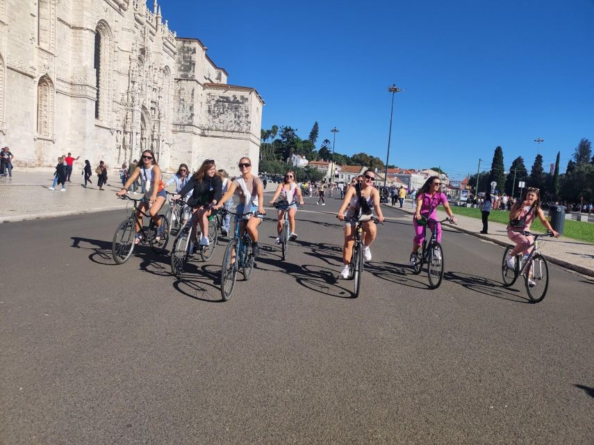 Lisbon: Bike Tour From City Center to Belem - Monument to the Discoveries and Belém Gardens, for big-sky Lisbon