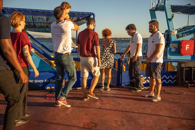 Lisbon Boat Cruise - Departure timing: choosing the best slot between 11am and 6pm