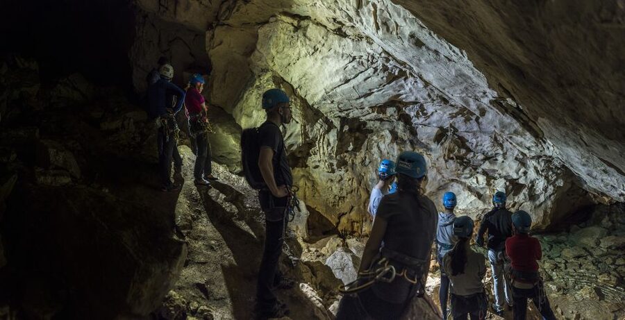 Lisbon: Caving in Arrábida Natural Park, Setubal, Sesimbra - Safety First: Federation-Accredited Guides and Real Equipment