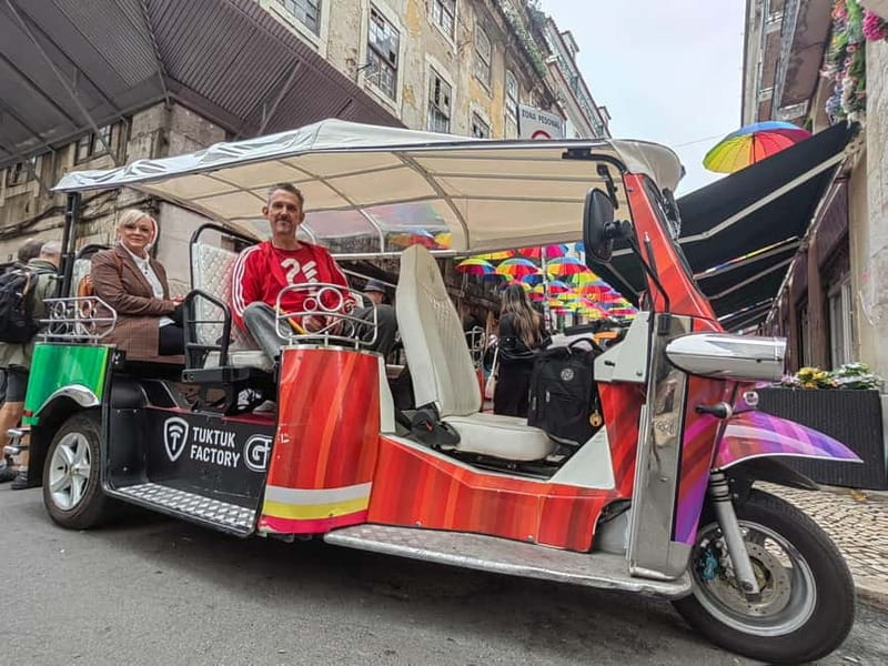 Lisbon: City Highlights Tuk-Tuk Tour with Pickup - Pickup, pace, and the 100-minute plan