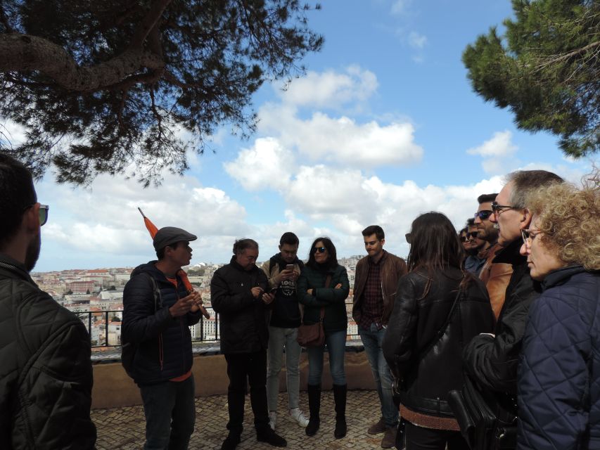 Lisbon: City Sightseeing Private Tour with Guide - Price and value: what $88 gets you, and what you must plan for