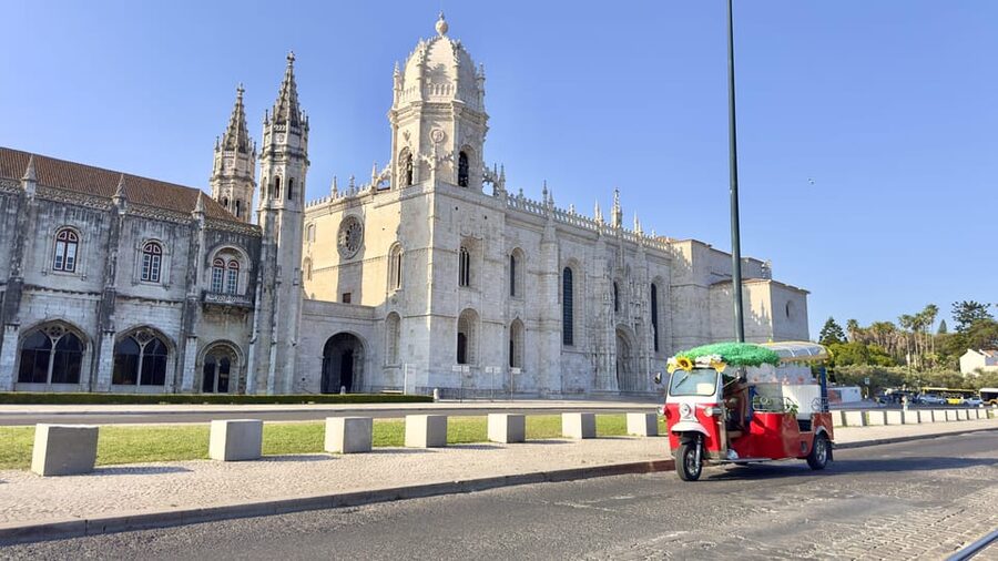 Lisbon: City Sightseeing Tour - Padrão dos Descobrimentos and the Monument to the Discoveries