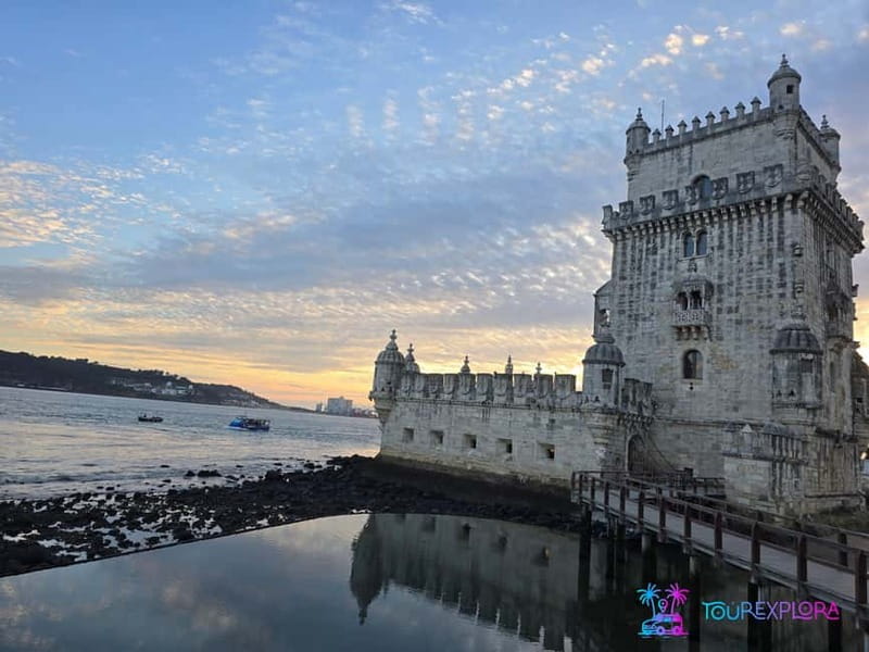 Lisbon City Tour: All Must-See Attractions with Expert Guide - The Mercedes-Benz pickup and the start of your day