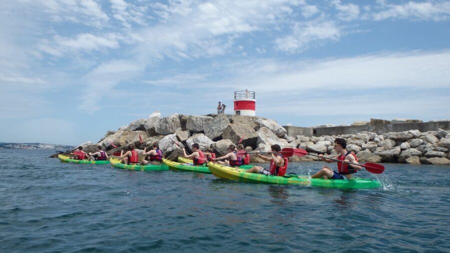 Lisbon: Coast Guided Kayak Tour - Oeiras break, snacks, and how to keep your energy up