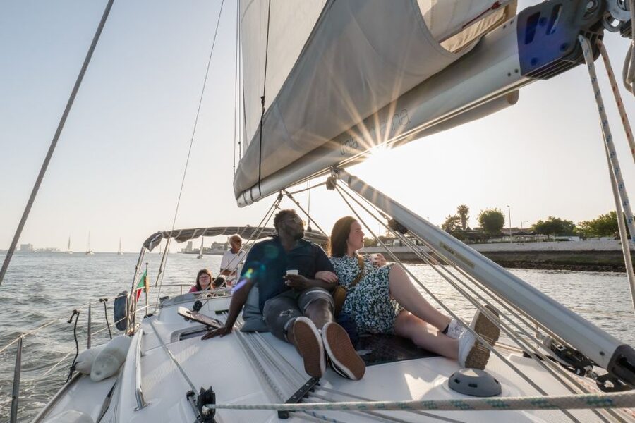 Lisbon: Daytime/Sunset/Night City Sailboat Tour with Drink - Key things to notice before you board