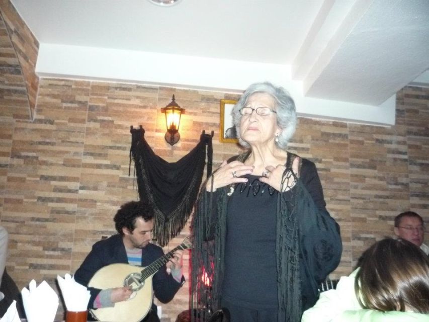 Lisbon Dinner with Fado Show and Sights by Night - A Lisbon night plan that actually makes sense