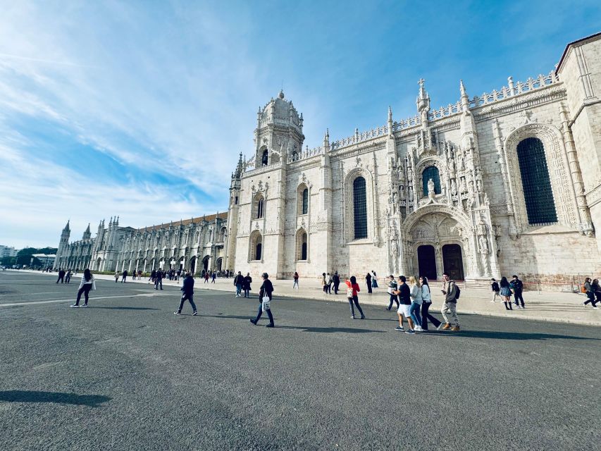Lisbon: Discover Belem by electric Tuk Tuk - Price and value: what you get for $34 and what you still pay for