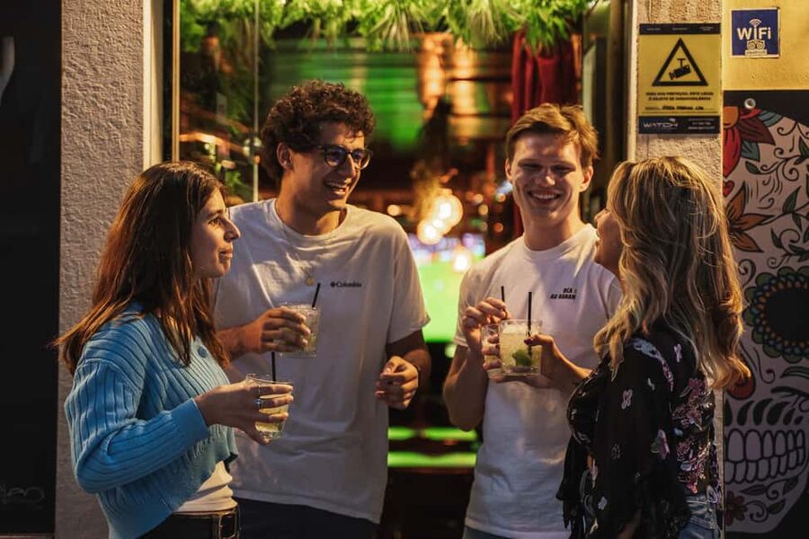 Lisbon: Drunken History Walking Tour with Included Drinks - Drinks, pacing, and how to keep it fun for the whole 3 hours