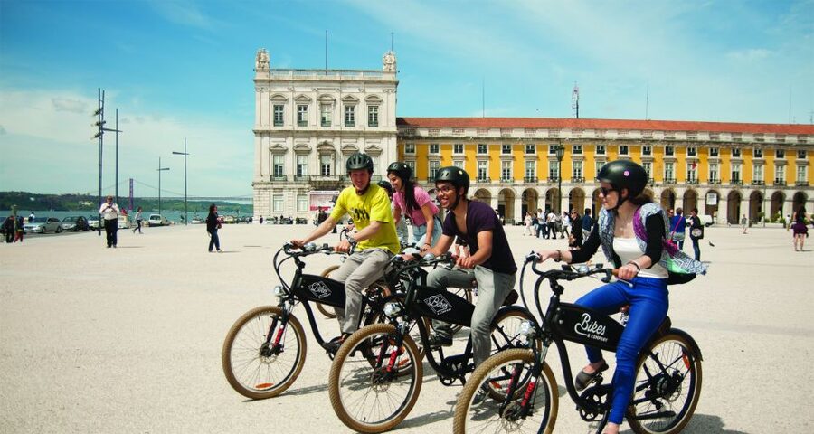 Lisbon: E-Bike Food Tour of Alfama and Old Town - Guide Quality That Turns a Ride Into a Real Story