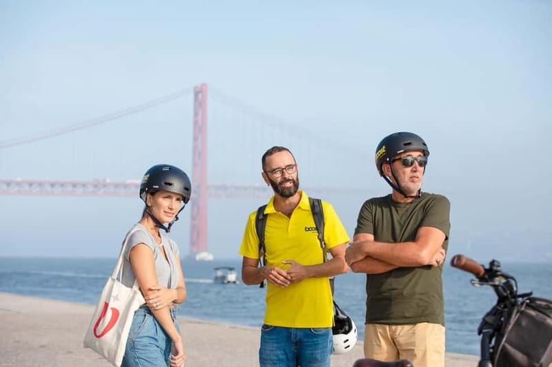 Lisbon: Electric Bike Tour by the River to Belém - Monument to the Discoveries and Jerónimos Monastery, the stops that set the theme