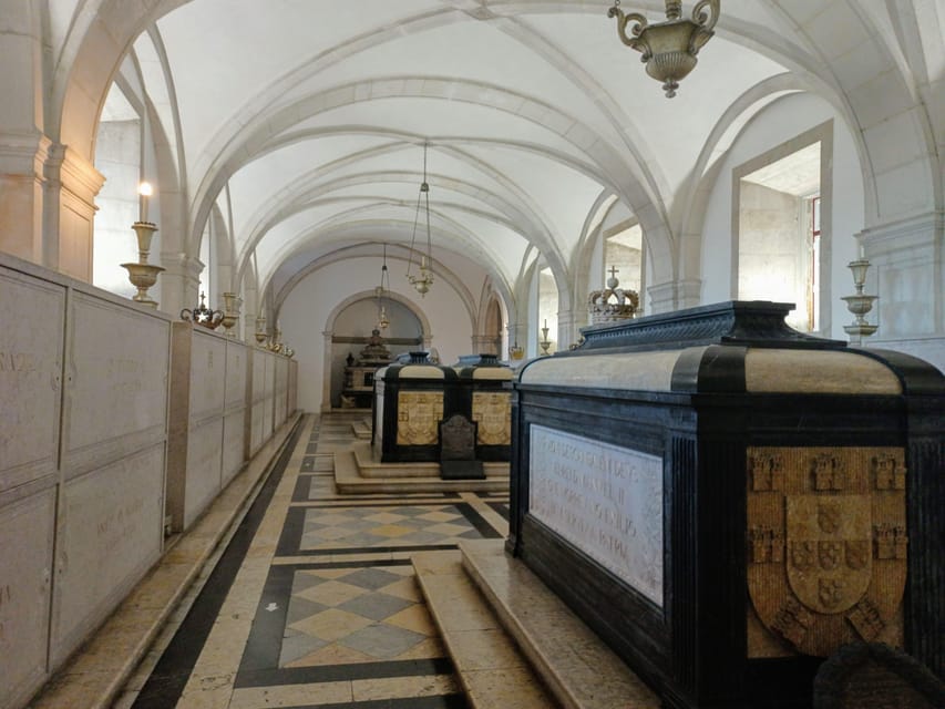 Lisbon: Entry Tickets to Mosteiro de São Vicente de Foram - Baroque glazed tiles in situ, plus the sacristy with inlaid marble walls
