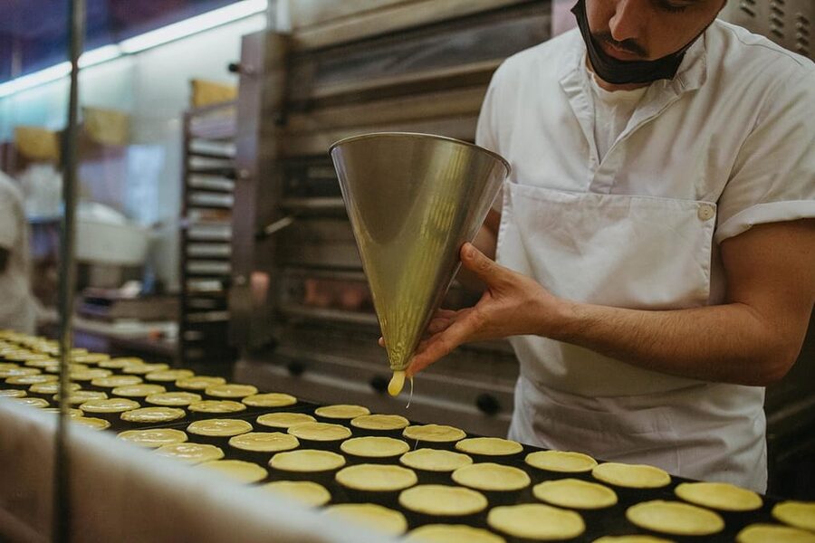 Lisbon: Evening Food & Wine Tour in Bairro Alto - Lisbon Views and Stories Between Stops: Miradouros Do the Work