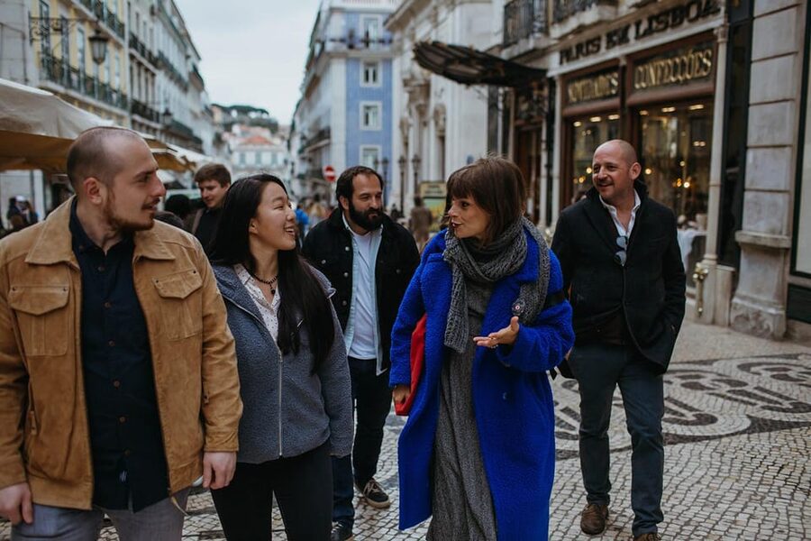 Lisbon: Evening Food & Wine Tour in Bairro Alto - Should You Book This Lisbon Evening Food and Wine Tour?