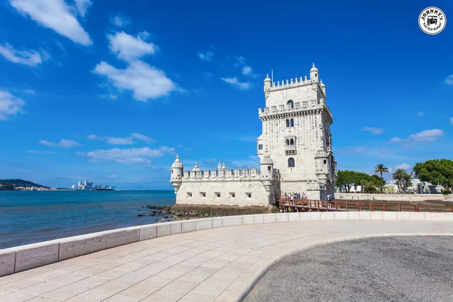 LISBON : Explore Old Town Alfama by Electric Tuk Tuk . - Santa Luzia and Portas do Sol: the postcard viewpoint pair